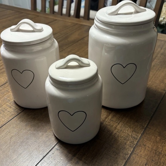 Rae Dunn Other - Rae Dunn flat lid heart canister set
